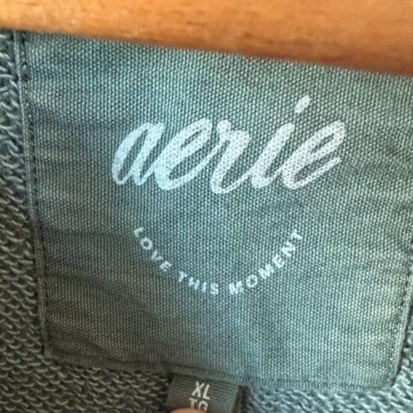 Aerie Oversized Crewneck Sweatshirt Olive Green Distressed Hem XL - Picture 5 of 7